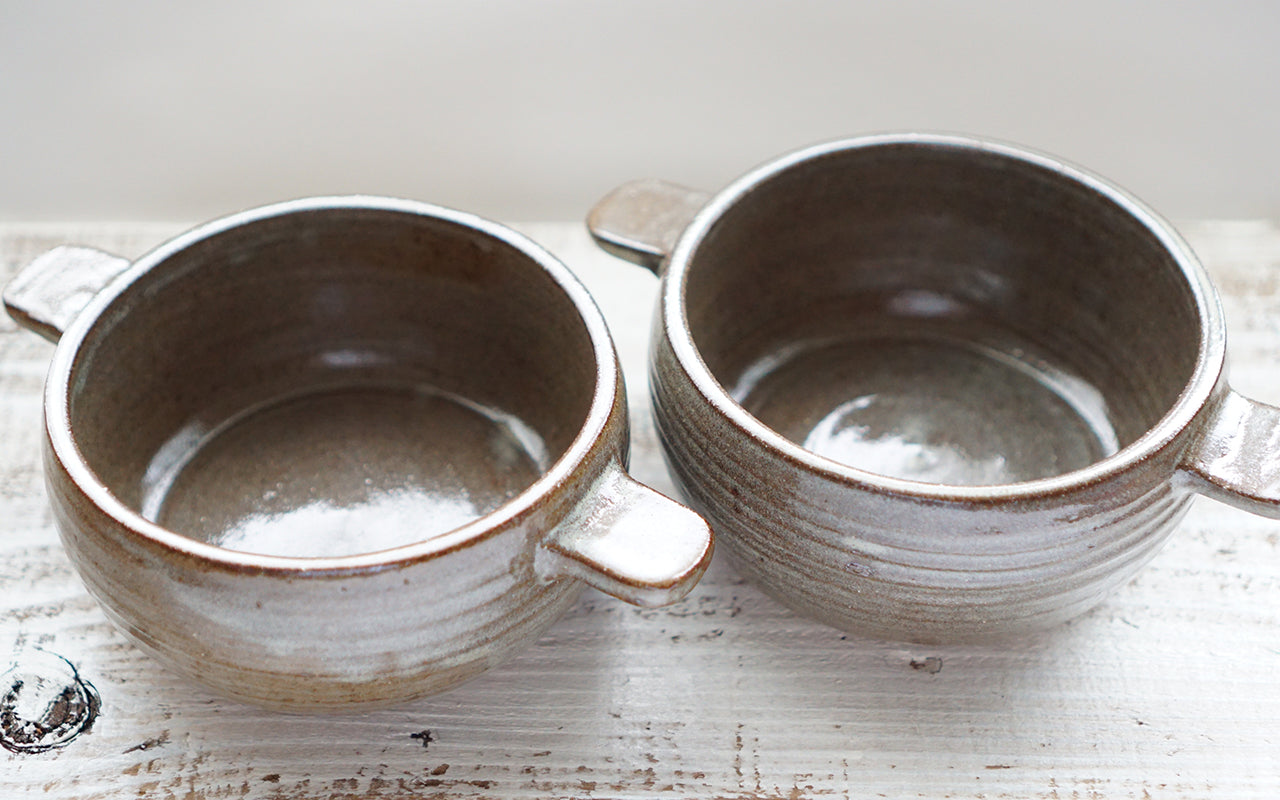 UNOFUスープカップ２個セット（陶器）